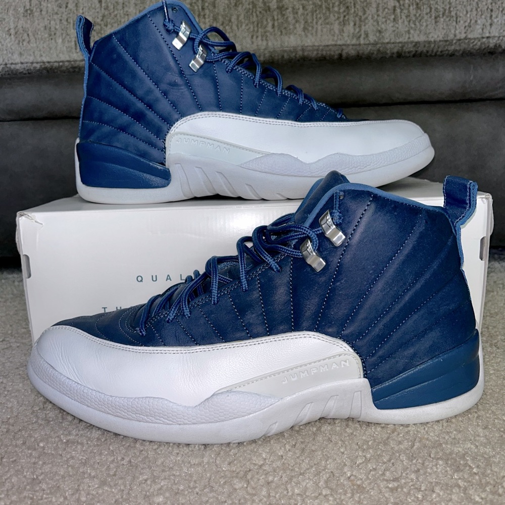 Jordan 12 Retro Indigo